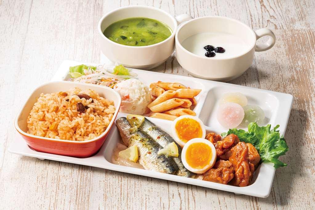 Comfort Hotel Hachinohe Restaurant bilde